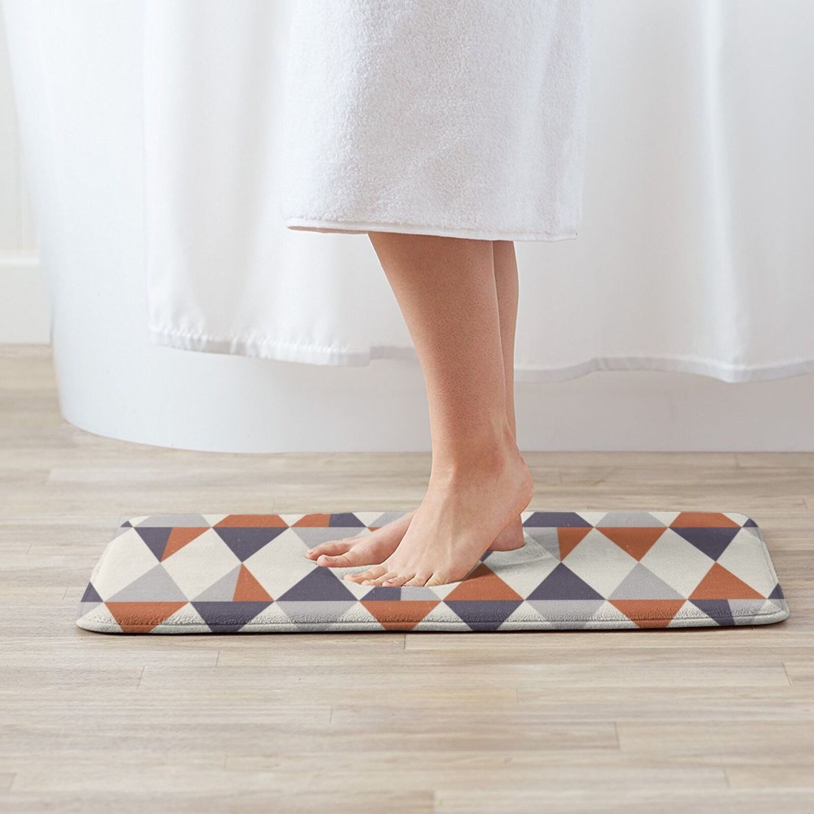 Mid Century Modern Carpet Mat  – Century Textile & Sewing Supply By Owner Bewertung und Preis